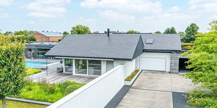 Waregem, WestVlaanderen : Maison 4 pièces à vendre