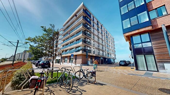 Appartement 7 pièces à Vuurtorenstraat, HeistaanZee, à vendre