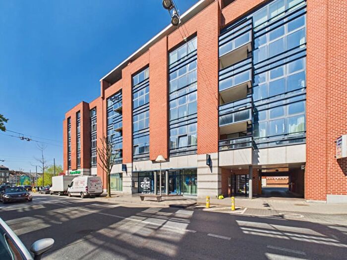 Rue Kéramis, La Louvière : Appartement 2 pièces à vendre