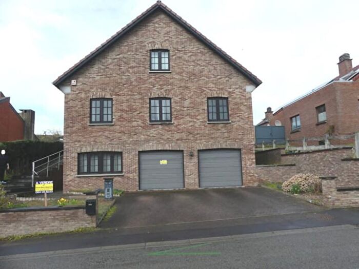 Maison 4 pièces à rue de la Barette, HoudengGoegnies, à vendre