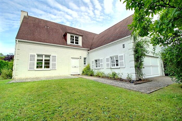 Avenue de Minerve, WATERLOO : Maison 4 pièces à louer