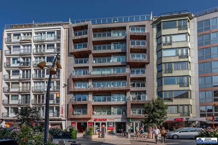 Appartement 10 pièces à vendre à Zeelaan, De Panne