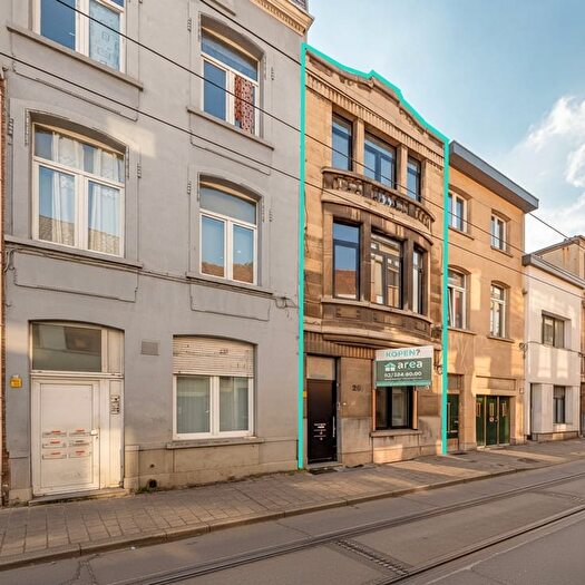 Maison 3 pièces à vendre à Spoorstraat, ANTWERPEN