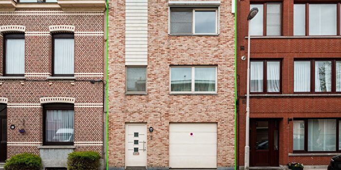 Jules Steursstraat, Deurne : Maison 2 pièces à vendre
