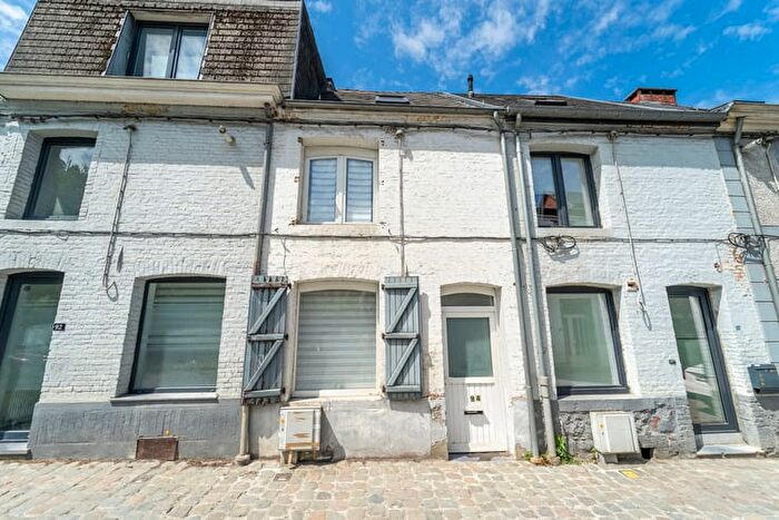 Grand Rue, Thuin - Maison 2 pièces à vendre