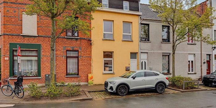 Heirmanstraat, Merksem - Maison 3 pièces à vendre