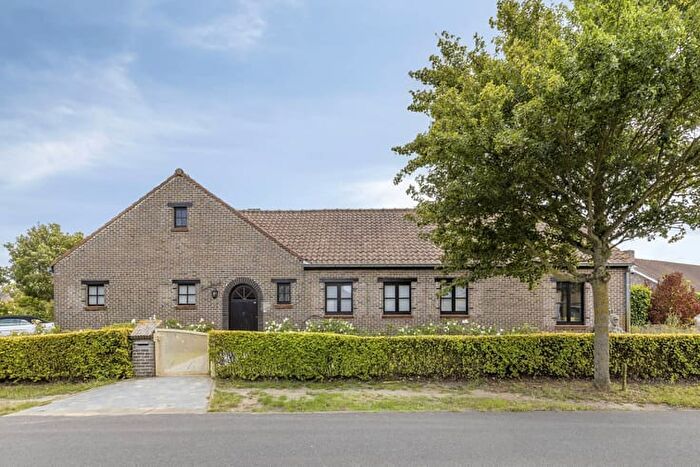 Maison 4 pièces à vendre à Fuchsialaan, Koksijde