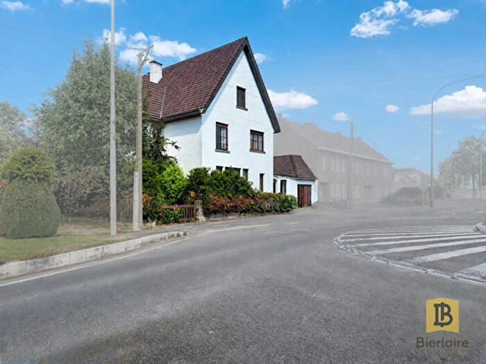 Maison 5 pièces à Chaussée du Roi Baudouin, SaintSymphorien, à vendre
