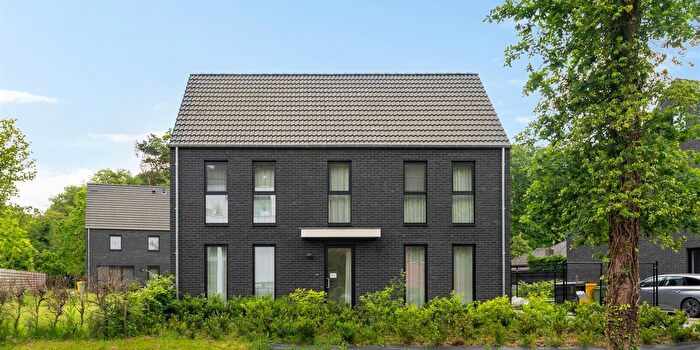 Maison 4 pièces à Industrieweg, Grobbendonk, à vendre