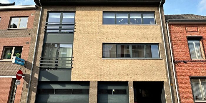 Appartement 2 pièces à vendre - Statiestraat, Diest