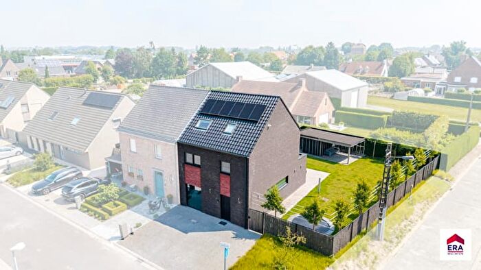 Tempeliersstraat, Oostrozebeke : Maison 5 pièces à vendre