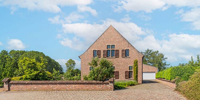 Maison 5 pièces à vendre à Turnhoutsebaan, Dessel