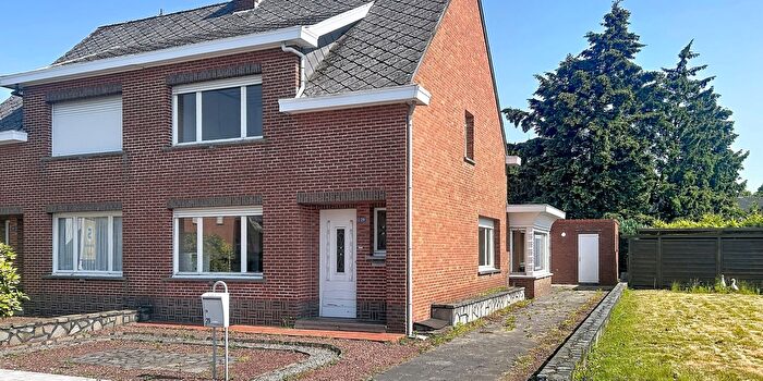 Maison 3 pièces à vendre à Voortkapelseweg, Noorderwijk