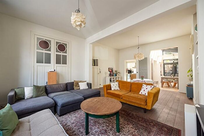 Maison 6 pièces à vendre à Borsbeekstraat, ANTWERPEN