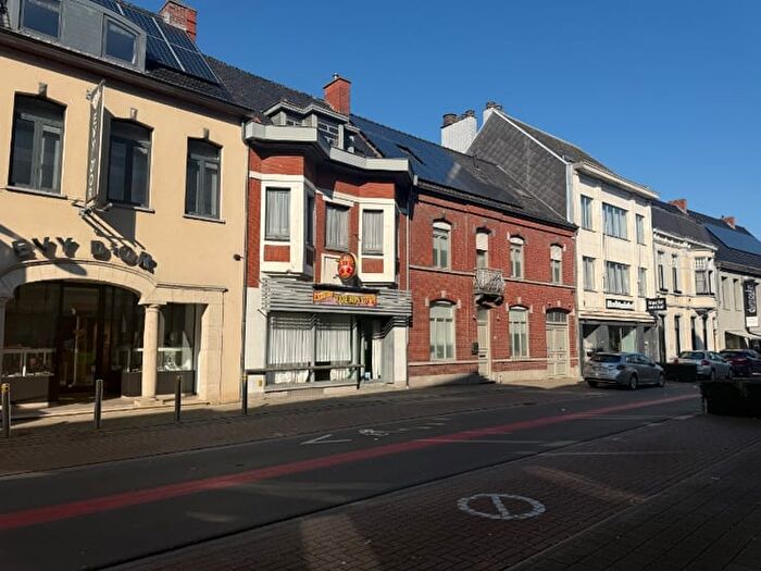 Maison 8 pièces à vendre à Bruggestraat, Ingelmunster