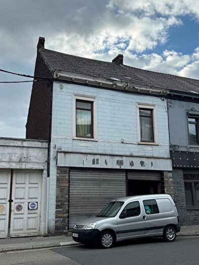 Maison 4 pièces à GrandRue, Courcelles, à vendre