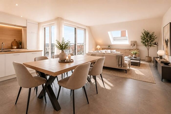 Appartement 10 pièces à Mandellaan, Roeselare, à vendre