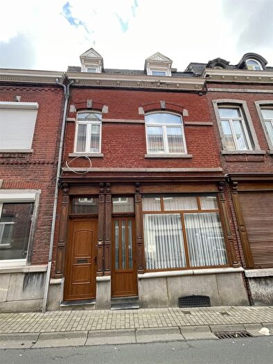 Rue SaintDonat, SAINTSERVAIS - Maison 4 pièces à vendre