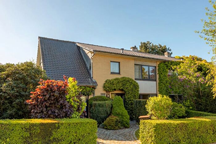 Maison 4 pièces à vendre à Pastoor DanielJules Delestrestraat, Grimbergen