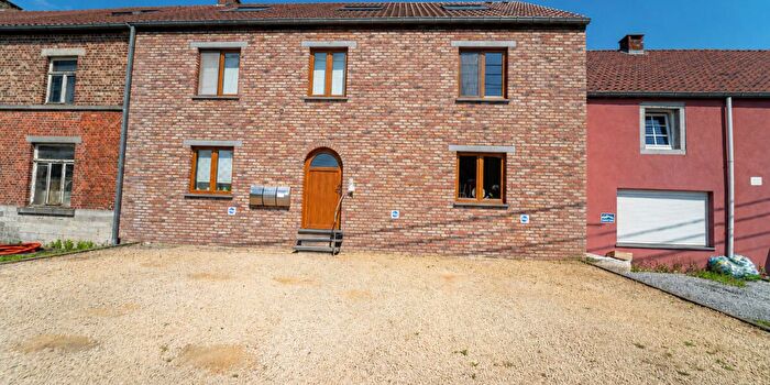 Appartement 2 pièces à Mettet, Namen, à vendre