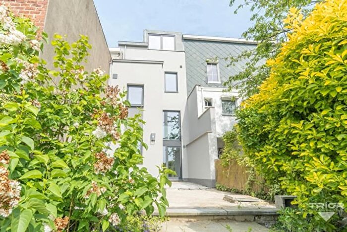 Maison 3 pièces à louer à Chaussée d'Alsemberg, Brainel'Alleud