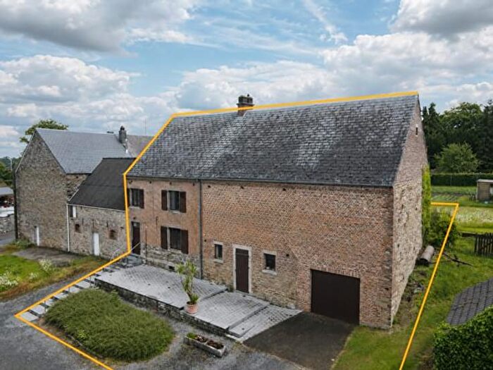 Maison 4 pièces à vendre à Rue du Centre, Houyet