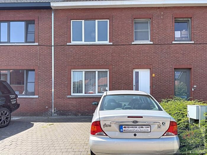 Maison 14 pièces à vendre à Anjelierenstraat, Hasselt