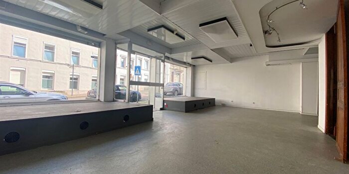 Maison 3 pièces à Avenue de la Basilique, BonSecours, à vendre