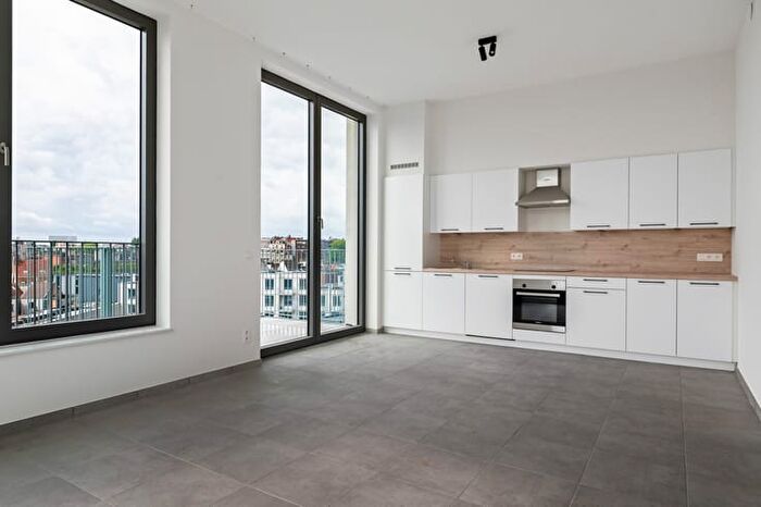 Appartement 9 pièces à louer à Plantin en Moretuslei, Antwerpen