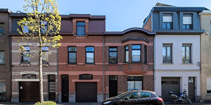 SintAnnalei, Mortsel : Maison 5 pièces à vendre