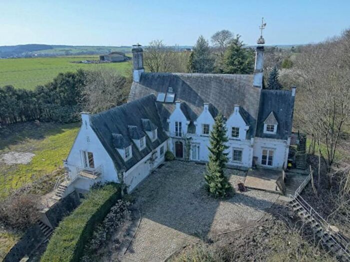 Rue Louis Piret, ThyleChâteau - Maison 6 pièces à vendre