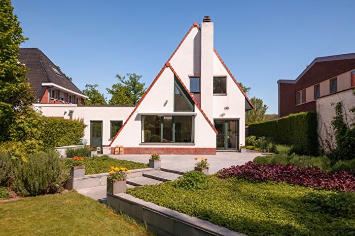 Prins Boudewijnlaan, Edegem : Maison 4 pièces à vendre