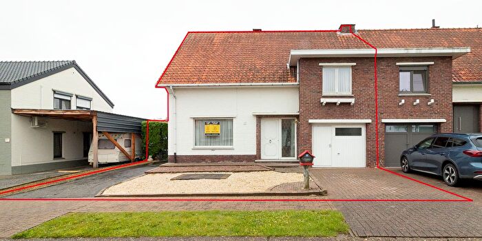 Maison 4 pièces à Guido Gezellelaan, Hoeselt, à vendre