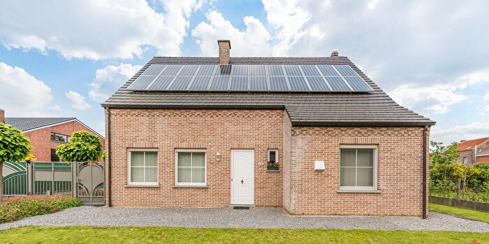 Metsterenweg, SintTruiden : Maison 4 pièces à vendre