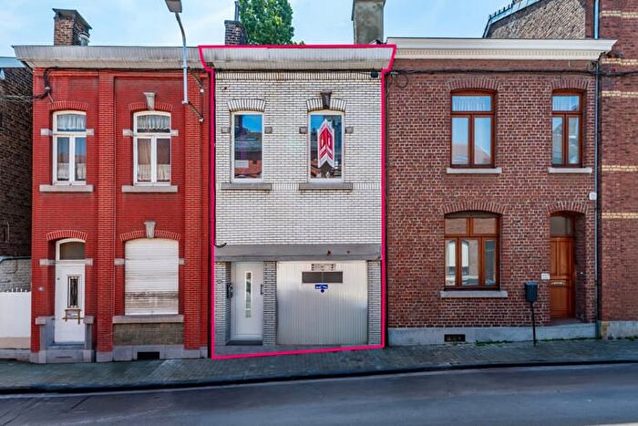 Maison 9 pièces à vendre à Rue Félix Choumont, Herstal