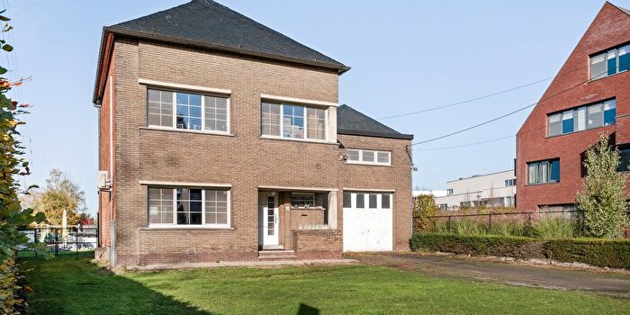 Maison 4 pièces à Dijk, OnzeLieveVrouwWaver, à vendre