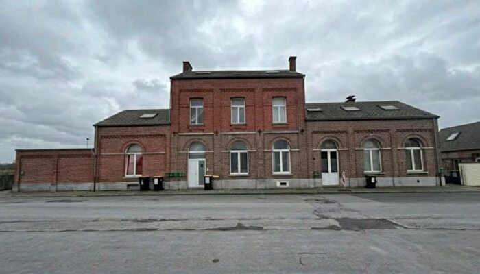 Maison 8 pièces à vendre à Rue Mayeur Jean Duhot, Hensies Thulin