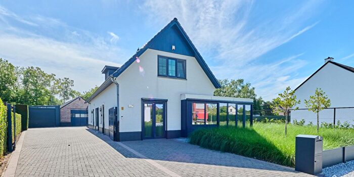 Maison 4 pièces à Kluizerdijk, Achel, à vendre