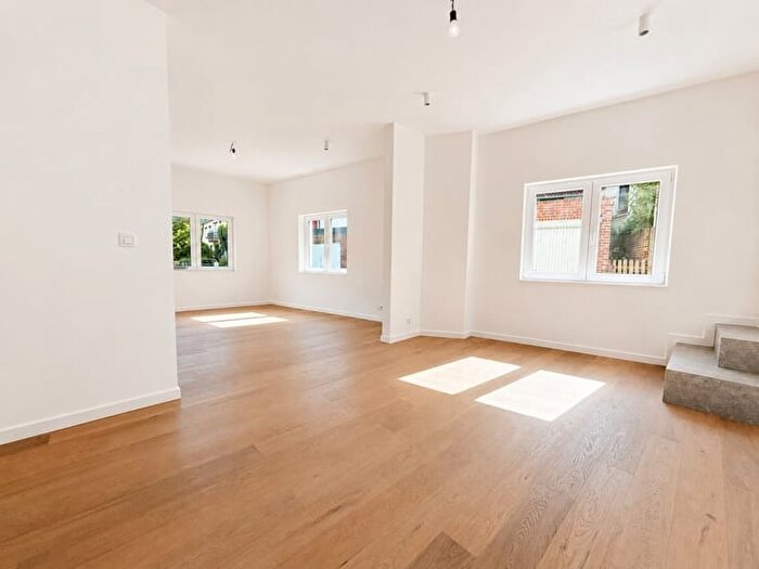Appartement 3 pièces à vendre à Rue de Limal, RIXENSART