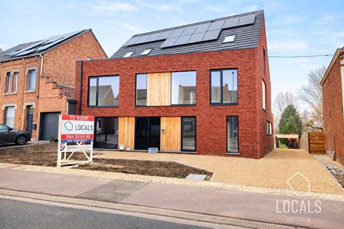 Steenweg, Lierde - Appartement 4 pièces à vendre