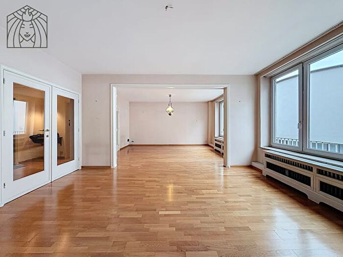 Appartement 2 pièces à vendre - Avenue Fernand Golenvaux, Namur