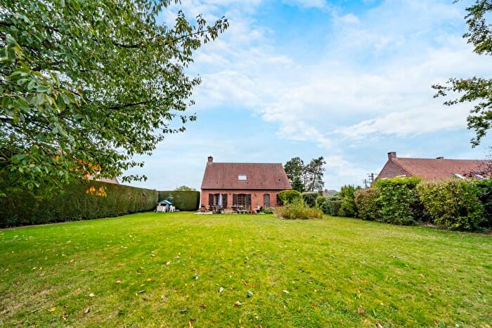 Rue du Quesnoy, Angreau : Maison 3 pièces à vendre