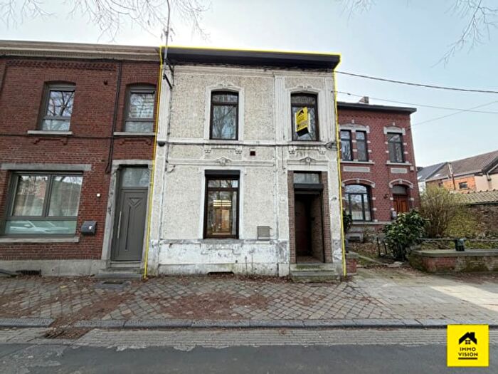 Maison 2 pièces à Rue du Grand Pont, Charleroi Marcinelle, à vendre