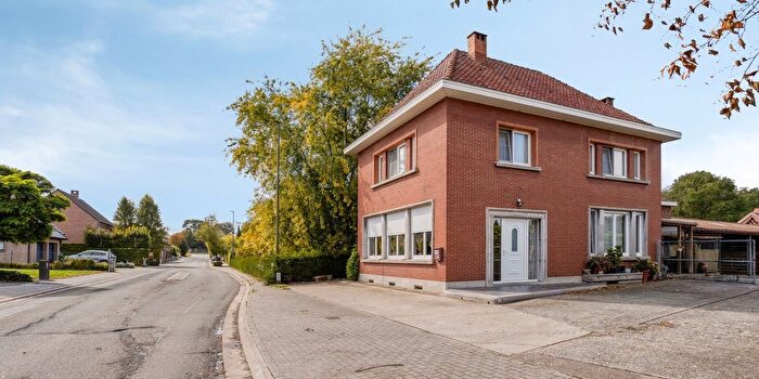 Maison 4 pièces à Zwarte Molenstraat, Elingen, à vendre