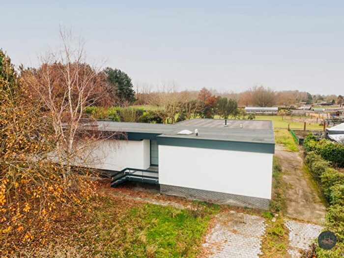 Maison 4 pièces à Beekstraat, Hulshout Westmeerbeek, à vendre