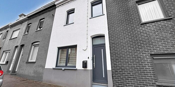 Moeskroen, Henegouwen : Maison 4 pièces à vendre