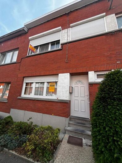Avenue des Jonquilles, HoudengAimeries : Maison 3 pièces à vendre