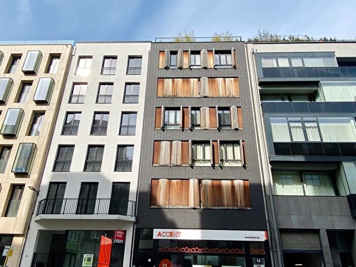 Quellinstraat, Antwerpen : Appartement 4 pièces à louer
