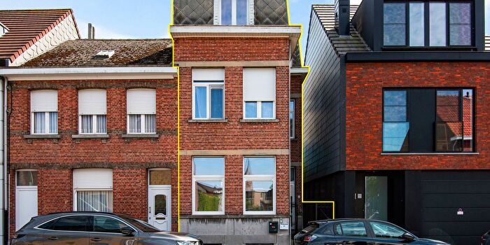 Maison 4 pièces à vendre à Dokter Cuypersstraat, Aartselaar