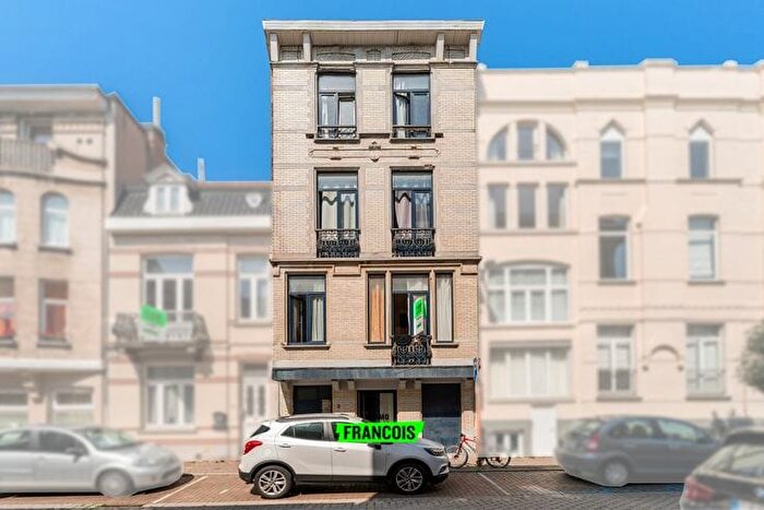 Maison 8 pièces à vendre à De Limburg Stirumstraat, Blankenberge
